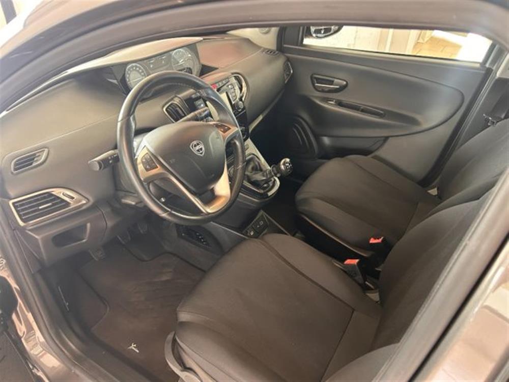 Ypsilon Ypsilon 1.2 69 CV 5 porte El