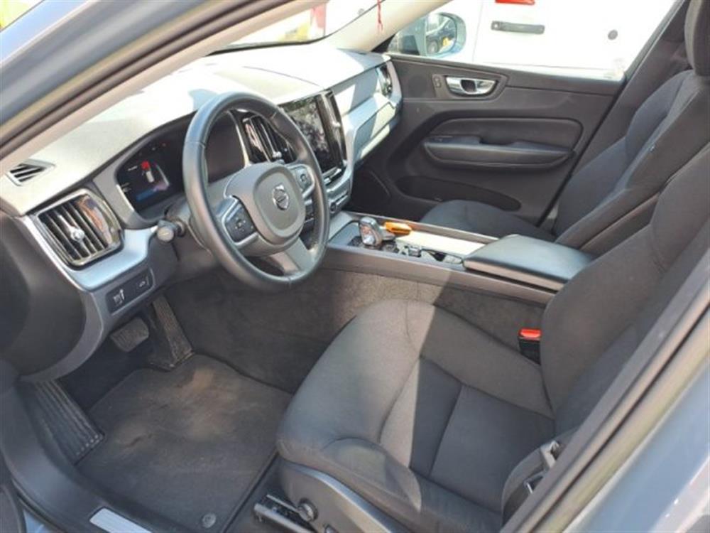 XC60 XC60 B4 (d) AWD AUTO MOME