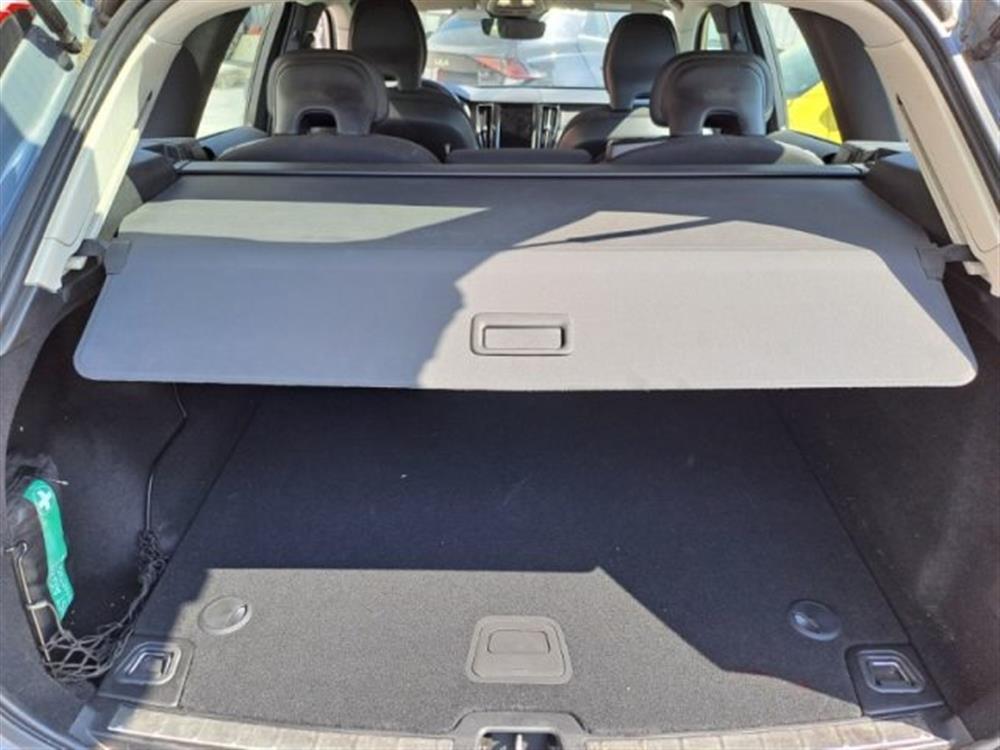 XC60 XC60 B4 (d) AWD AUTO MOME