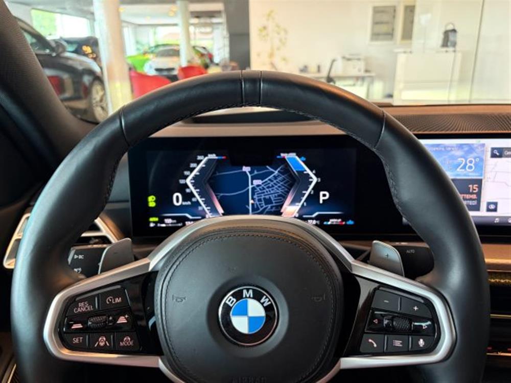 320 320 d Berlina xDrive MSp