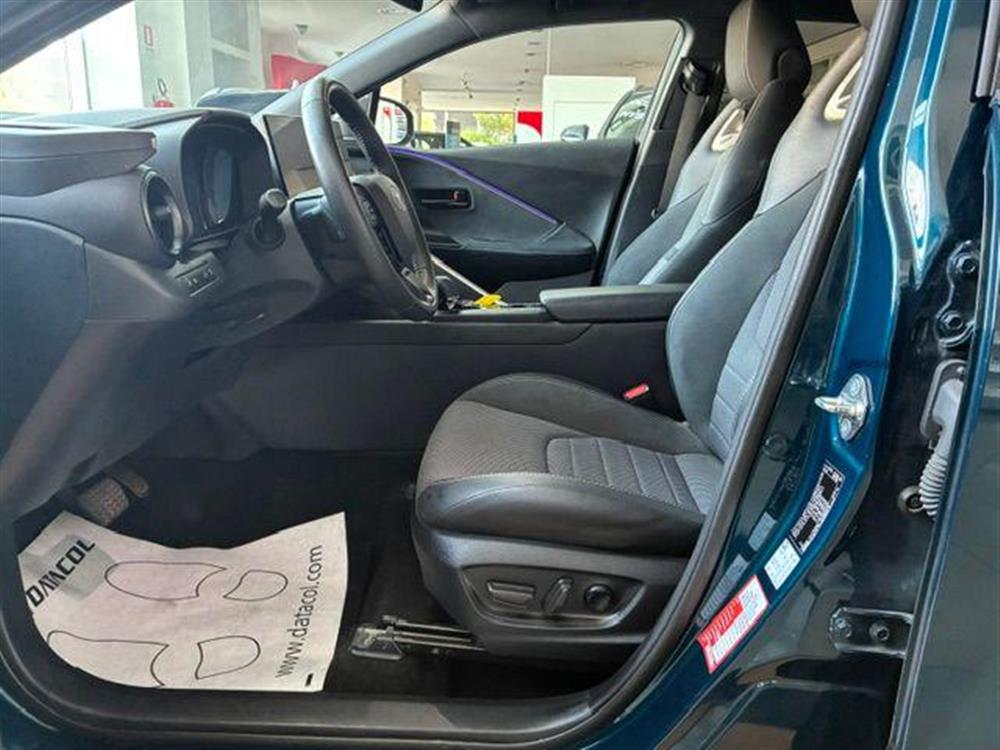 C-HR C-HR 1.8 HV Lounge