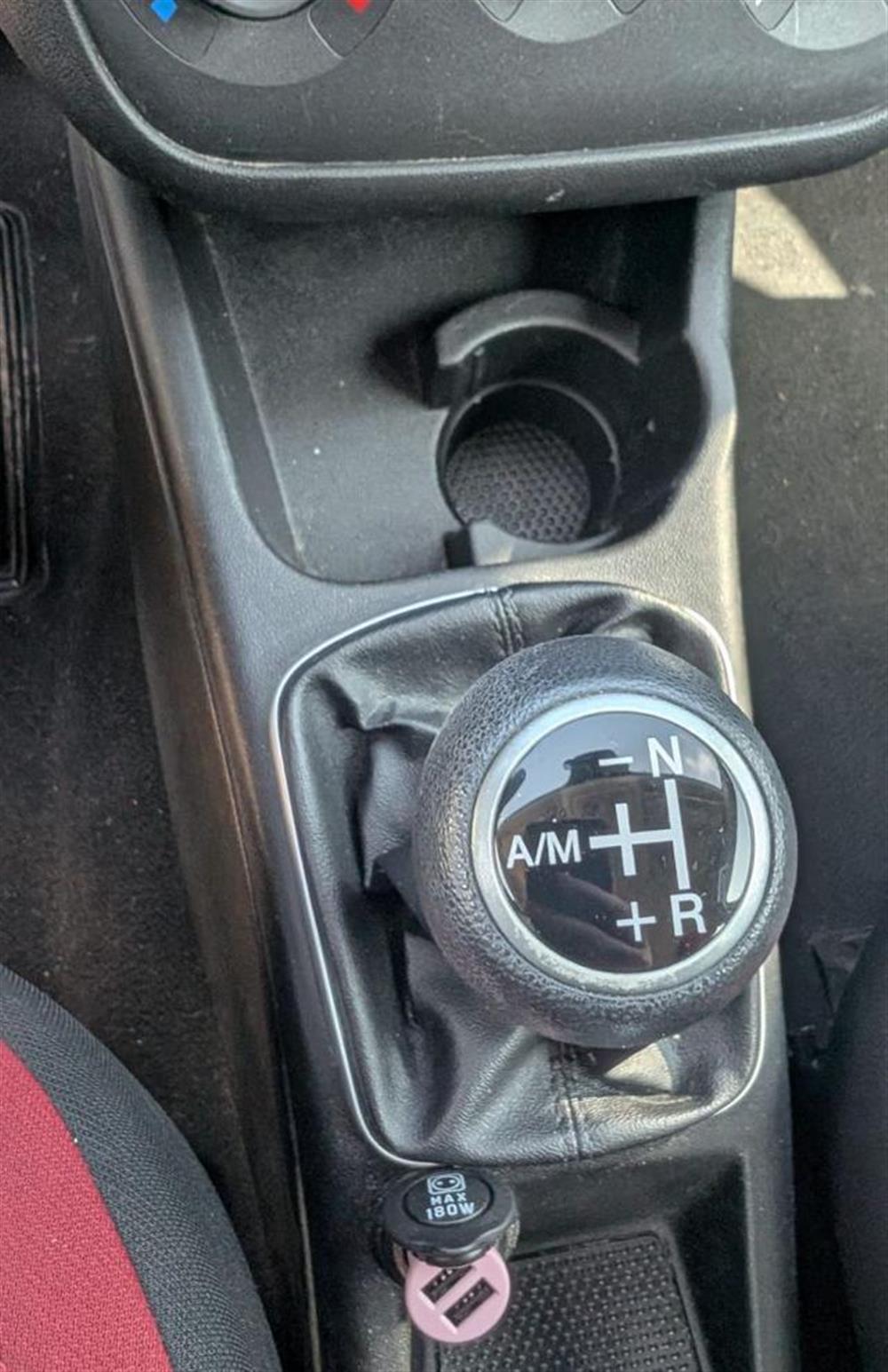 Punto Punto 1.4 S&S 8V Dualogic