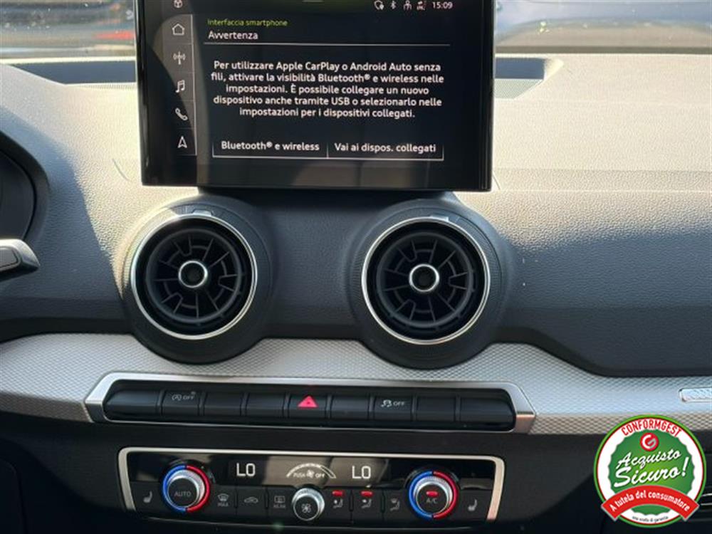 Q2 Q2 30 TFSI Business Adv