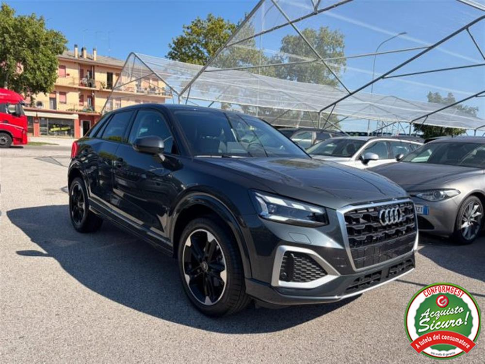 Q2 Q2 30 TFSI Business Adv