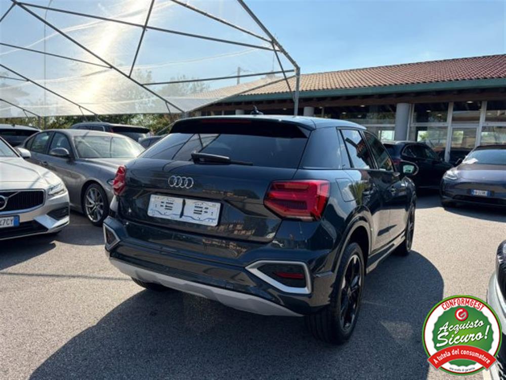Q2 Q2 30 TFSI Business Adv