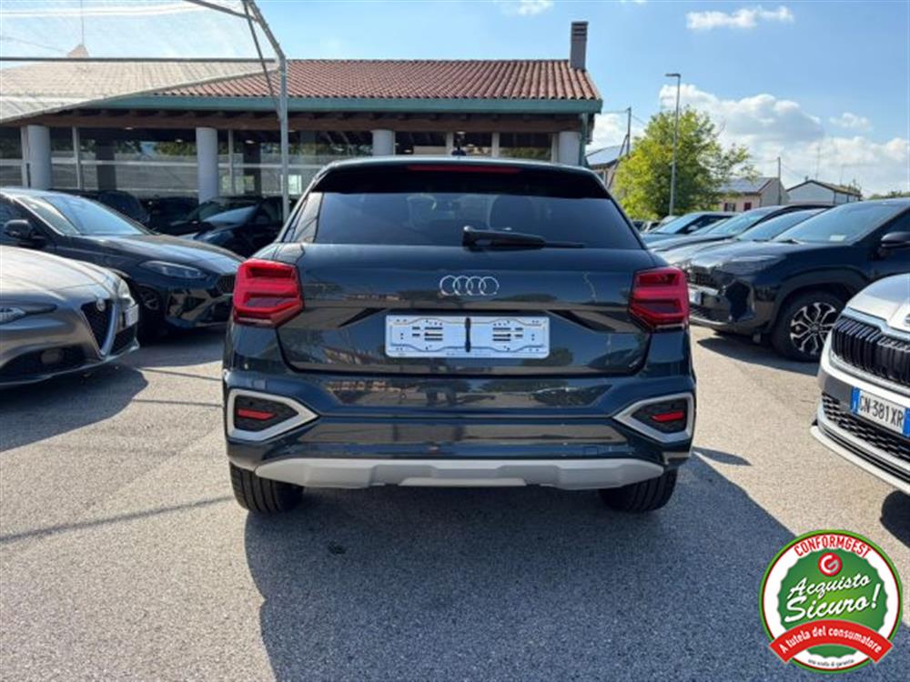 Q2 Q2 30 TFSI Business Adv
