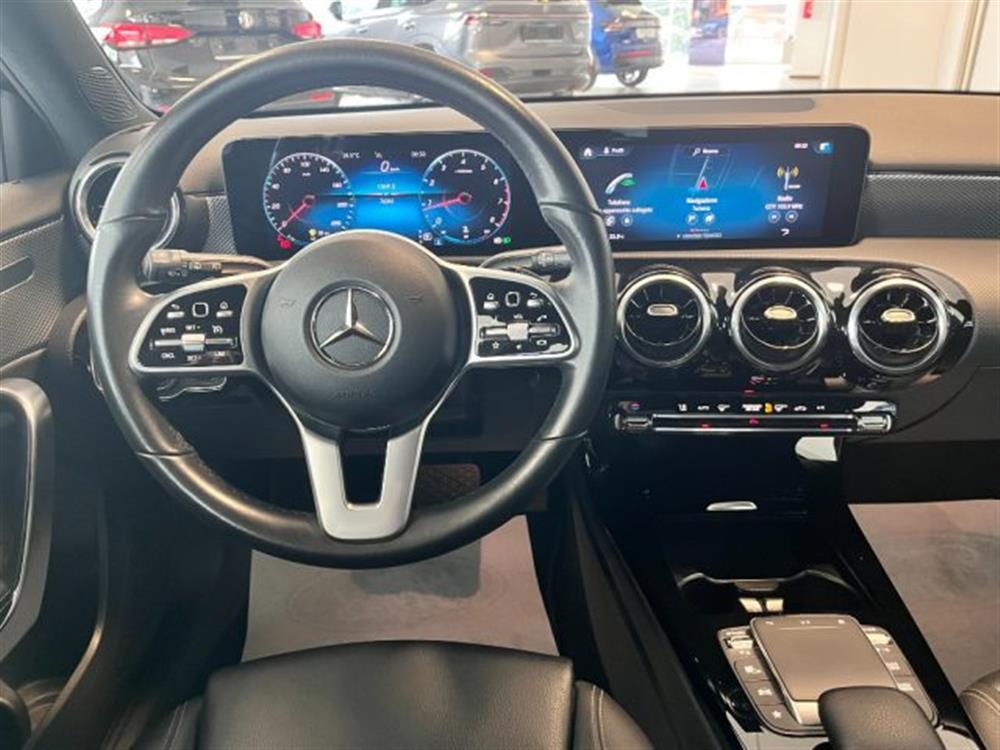 A 180 A 180 1.3 BENZINA 136 cv P
