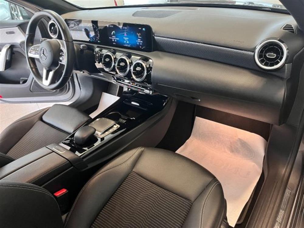 A 180 A 180 1.3 BENZINA 136 cv P