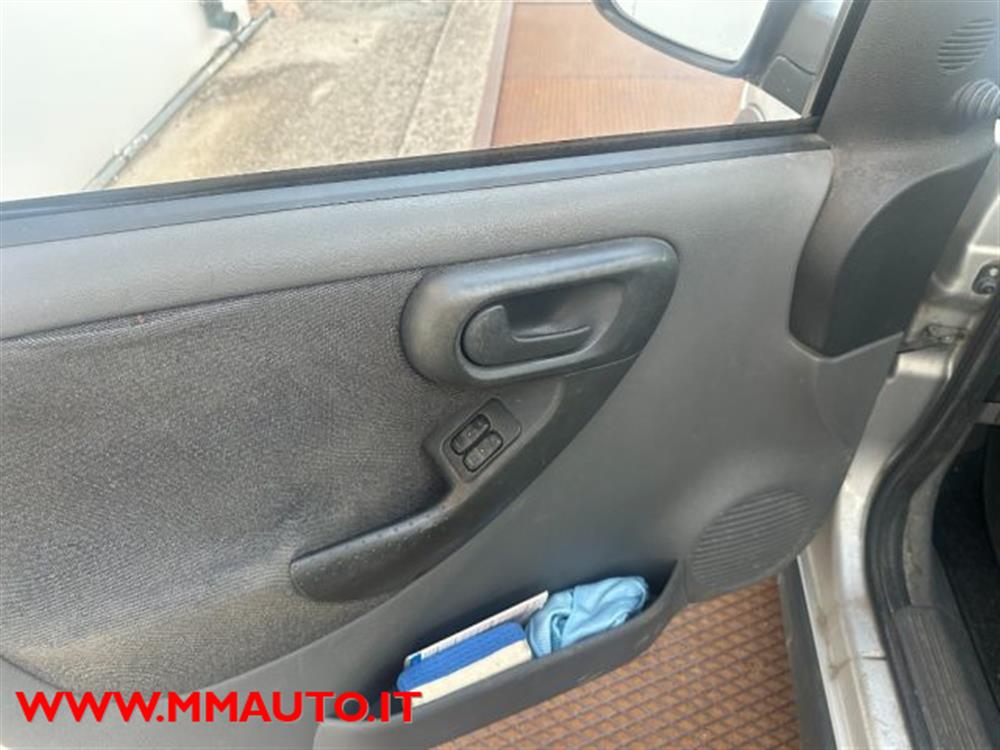 Corsa Corsa 1.2i 16V cat 5 porte
