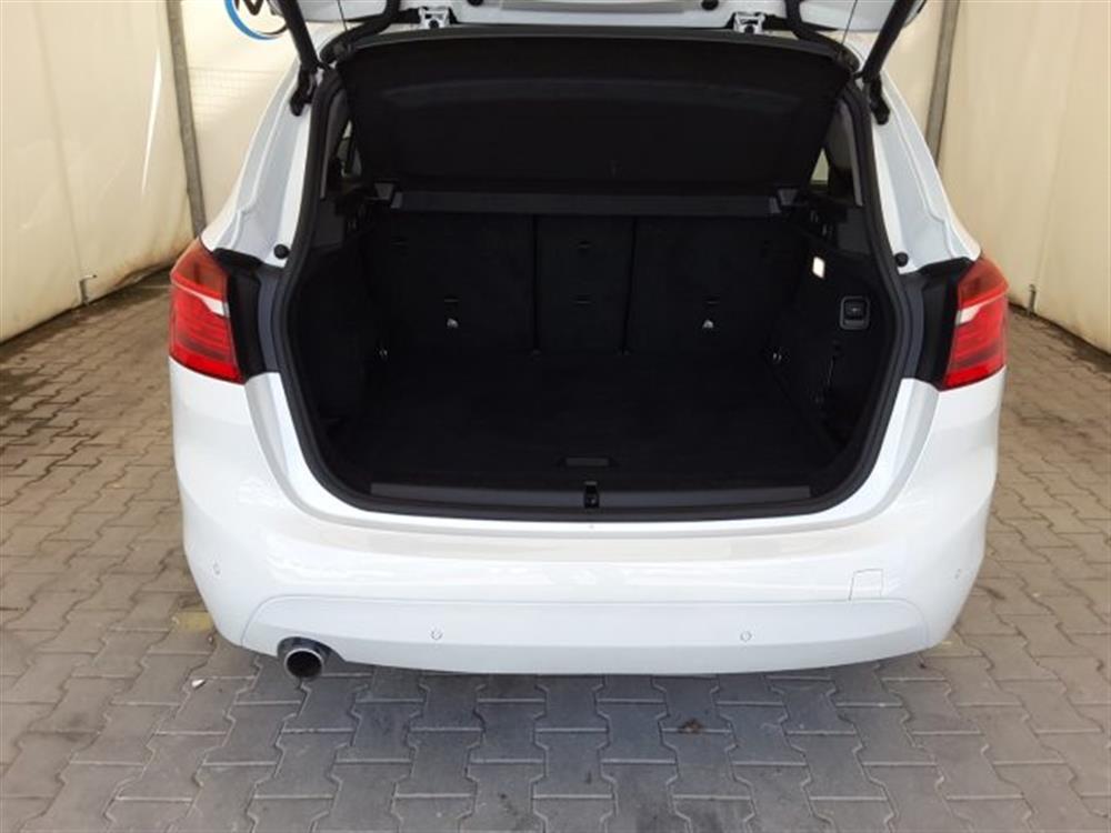 218 218 d Active Tourer Adva