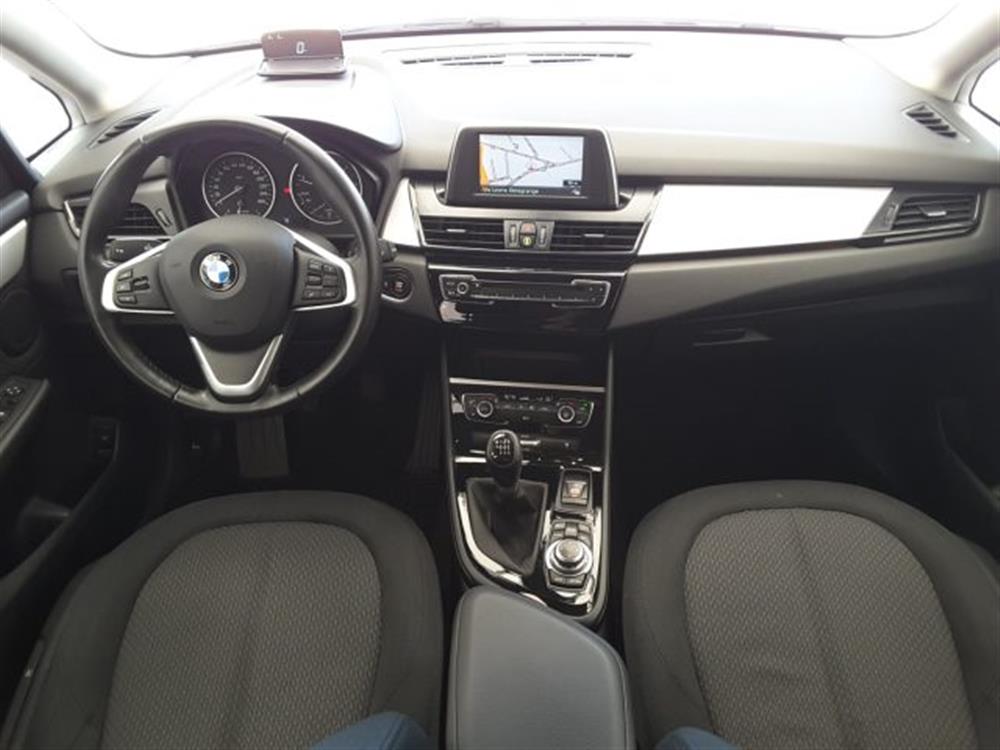 218 218 d Active Tourer Adva