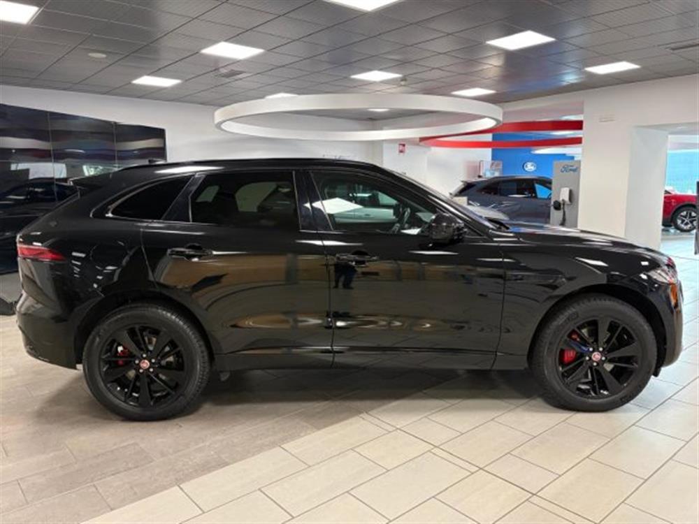 F-Pace F-Pace 2.0 ibrido/diesel 1
