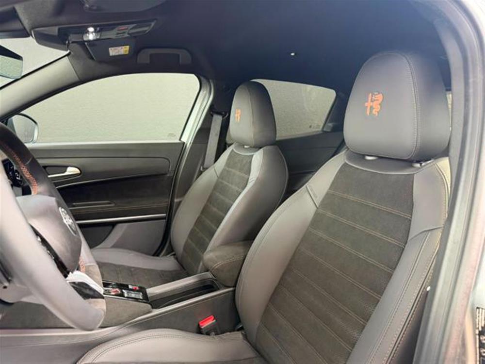 Junior Junior 1.2 IBRIDA 145cv edc