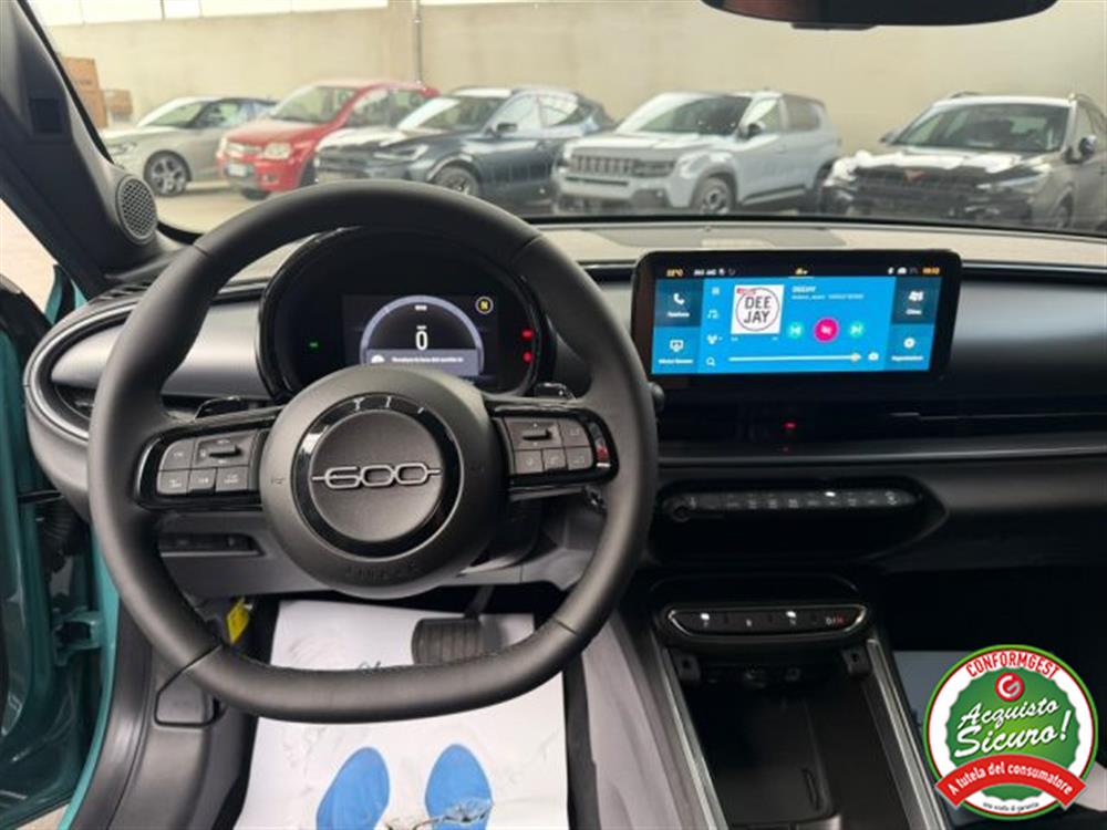 600 600 1.2 hybrid Sport 145
