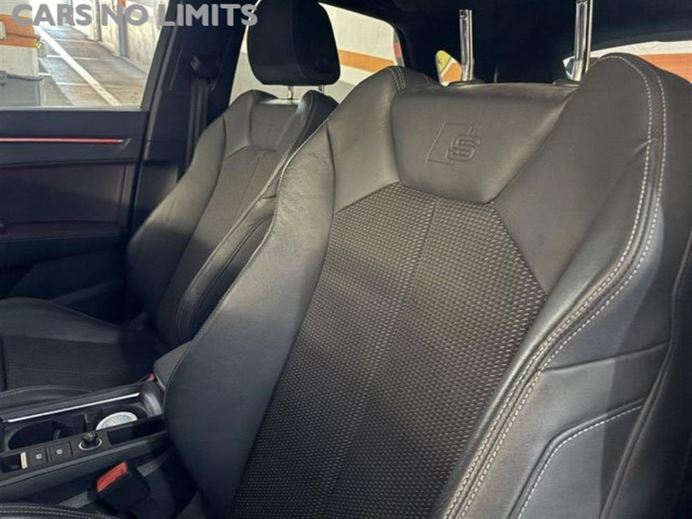 Q3 Q3 40 TDI quattro S tro