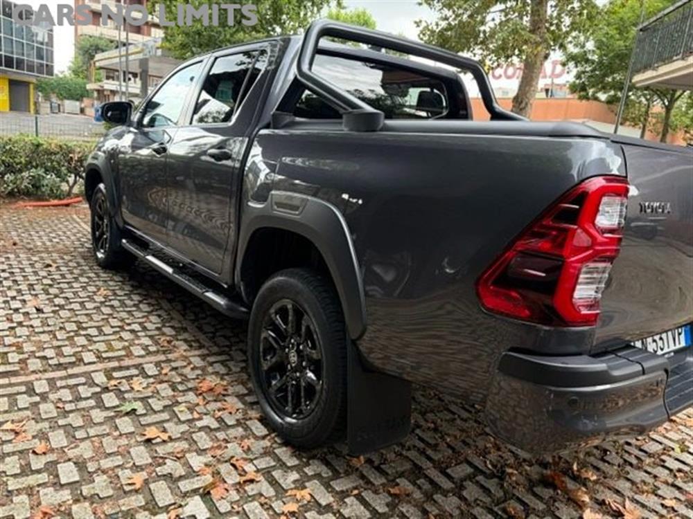 Hilux Hilux 2.8 D-4D A/T 4WD 4 p