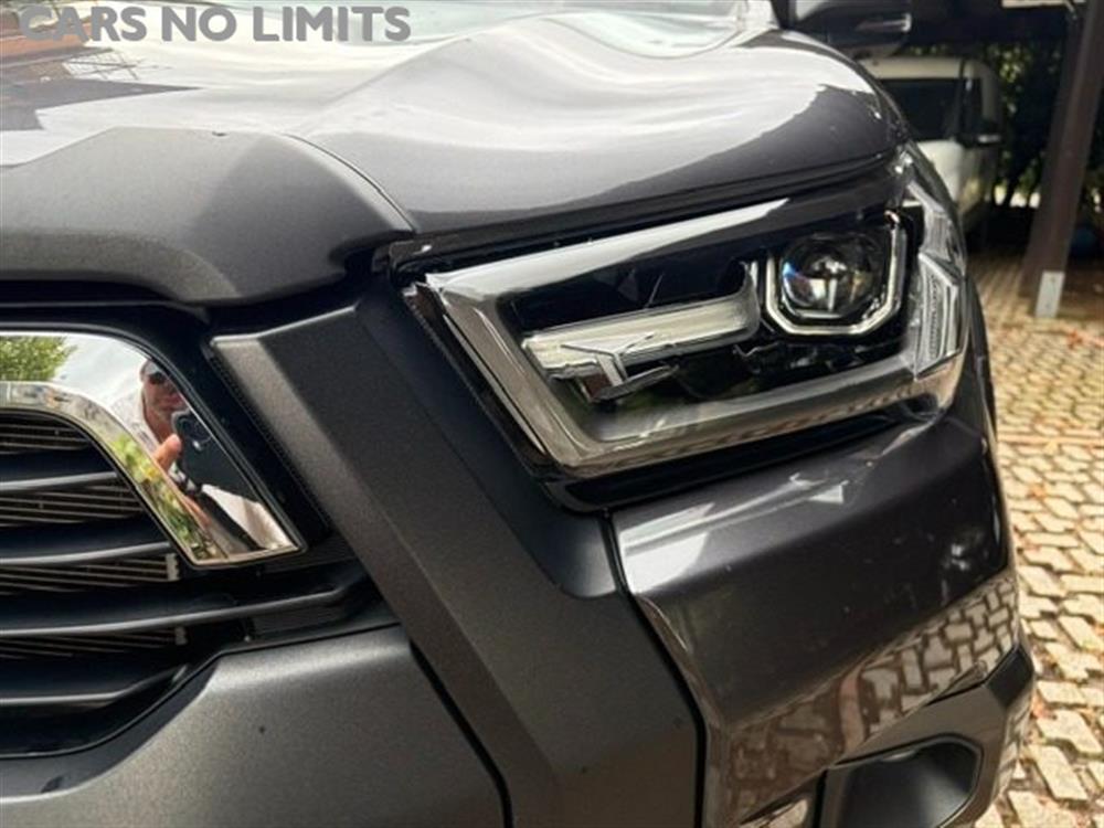 Hilux Hilux 2.8 D-4D A/T 4WD 4 p