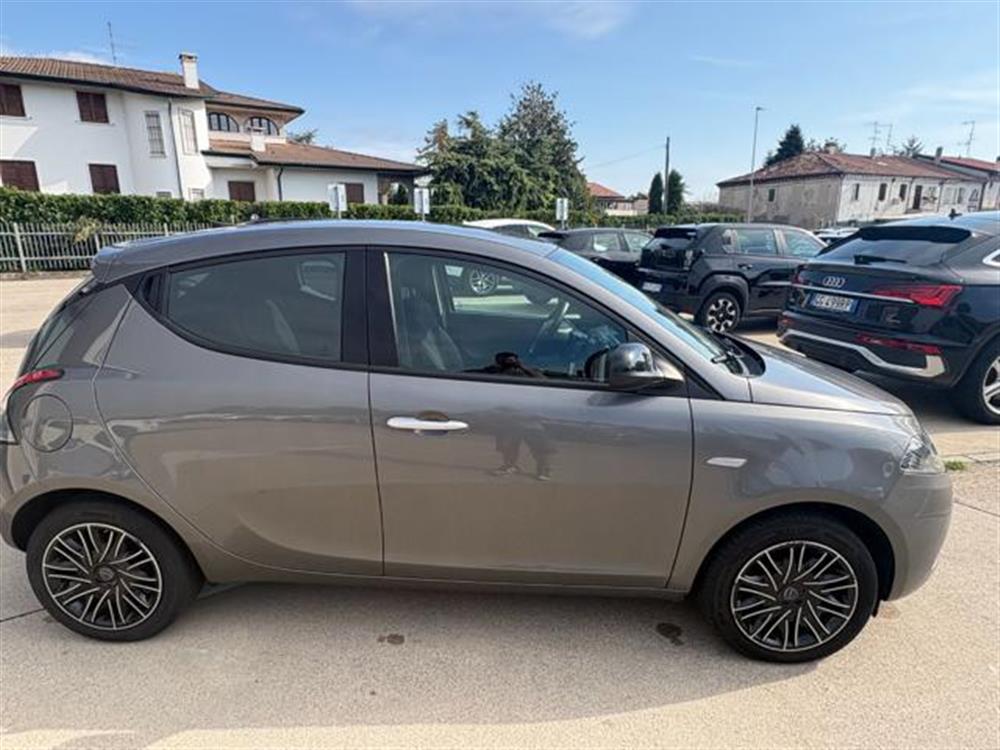 Ypsilon Ypsilon 1.0 FireFly 5 porte