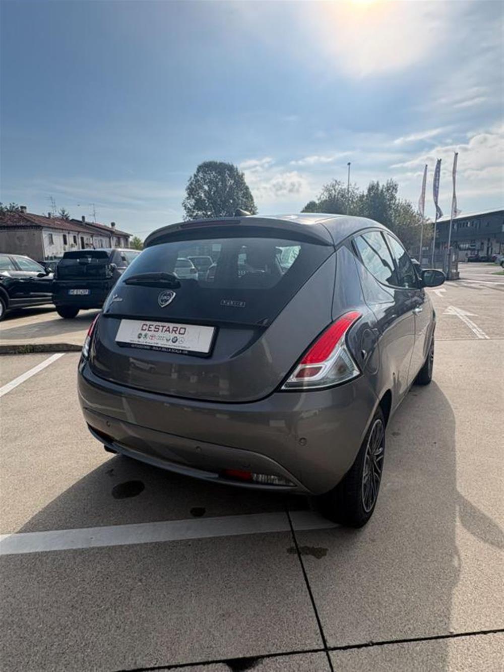 Ypsilon Ypsilon 1.0 FireFly 5 porte