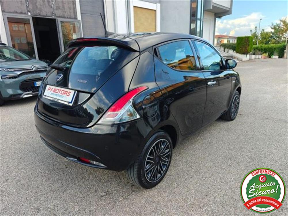 Ypsilon Ypsilon 1.0 FireFly 5 porte