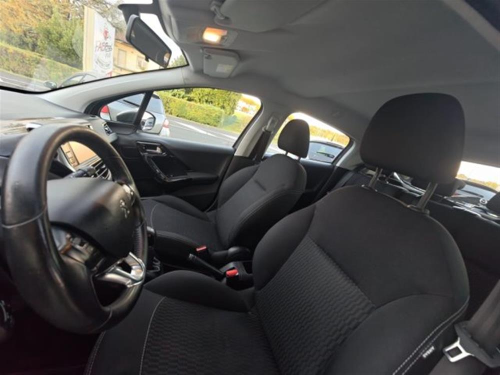 208 208 PureTech 82 5 porte
