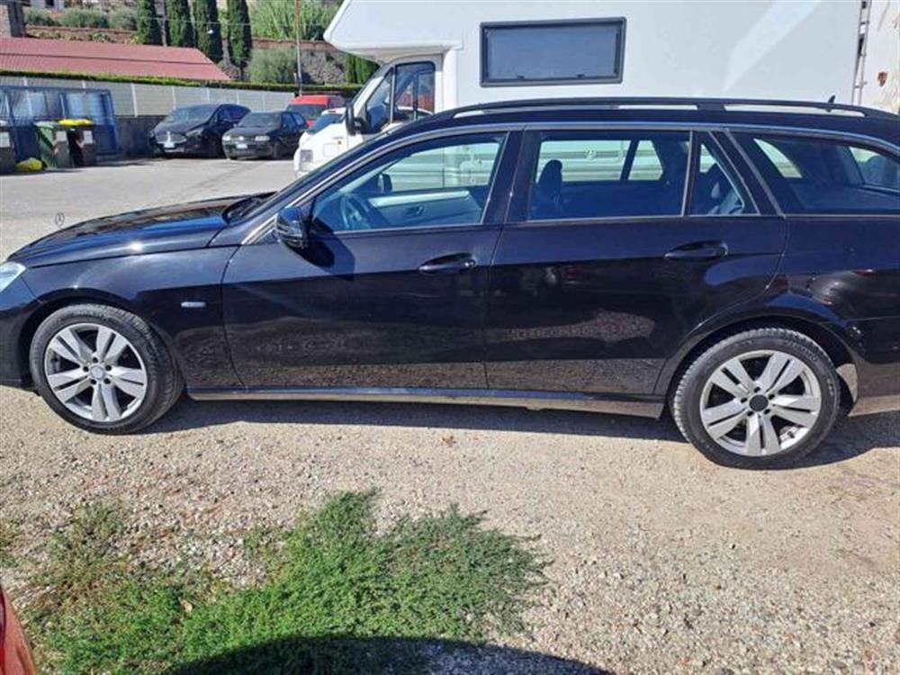 E 250 E 250 CDI S.W. BlueEFFICIE
