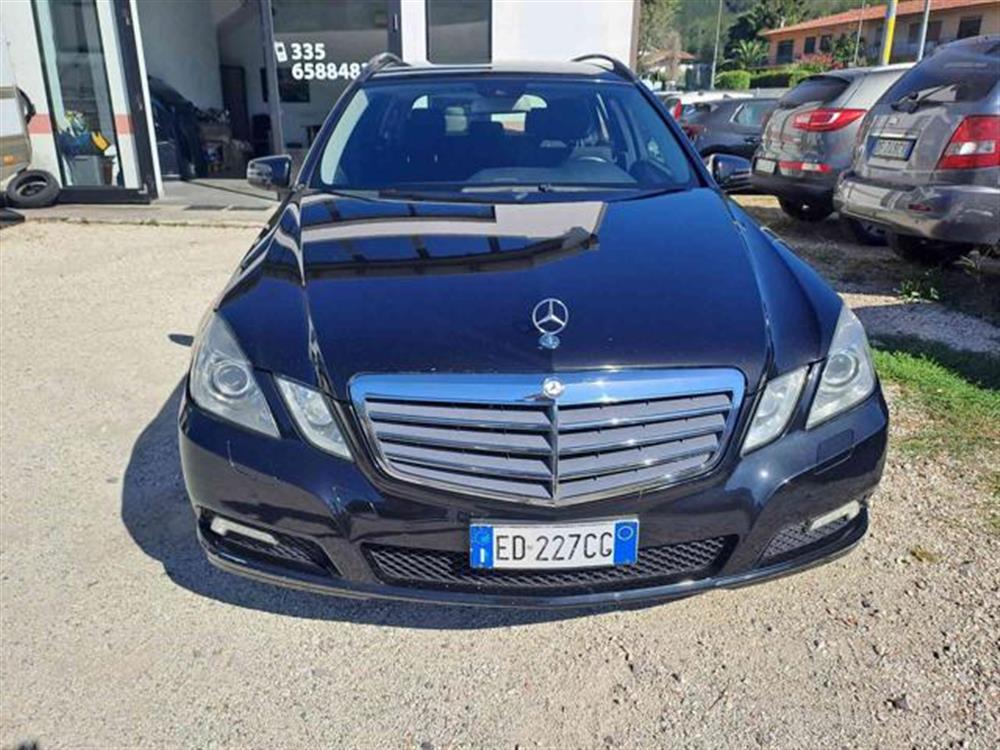 E 250 E 250 CDI S.W. BlueEFFICIE