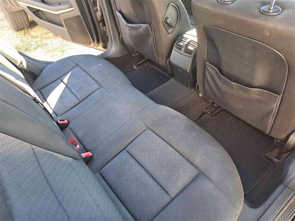 E 250 E 250 CDI S.W. BlueEFFICIE