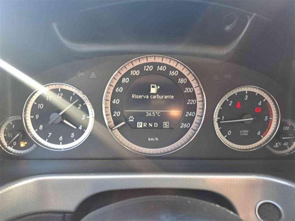 E 250 E 250 CDI S.W. BlueEFFICIE