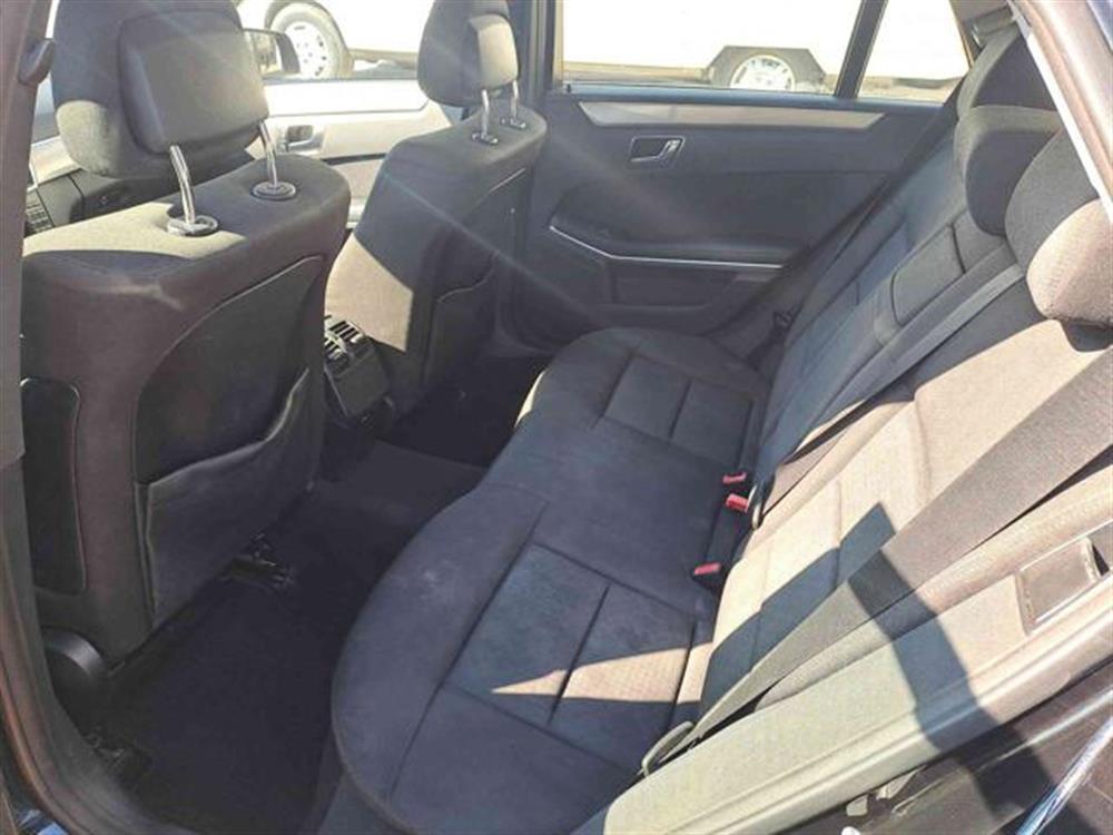 E 250 E 250 CDI S.W. BlueEFFICIE