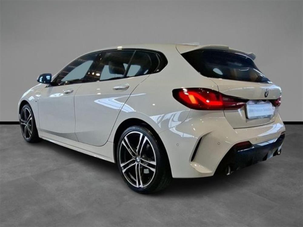 118 118 d 5p. Msport Aut.