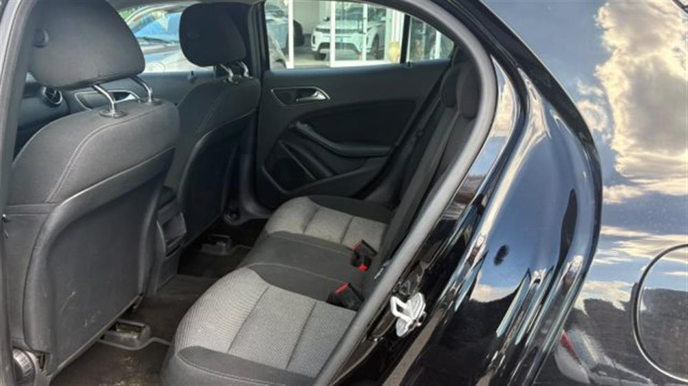 GLA 200 GLA 200 d Sport UNICO PROPRI
