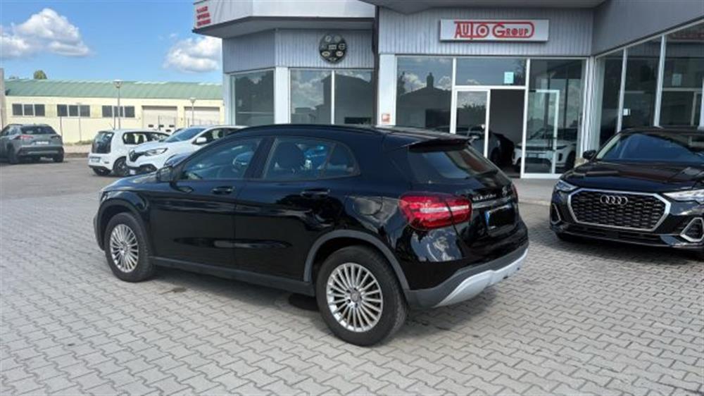 GLA 200 GLA 200 d Sport UNICO PROPRI