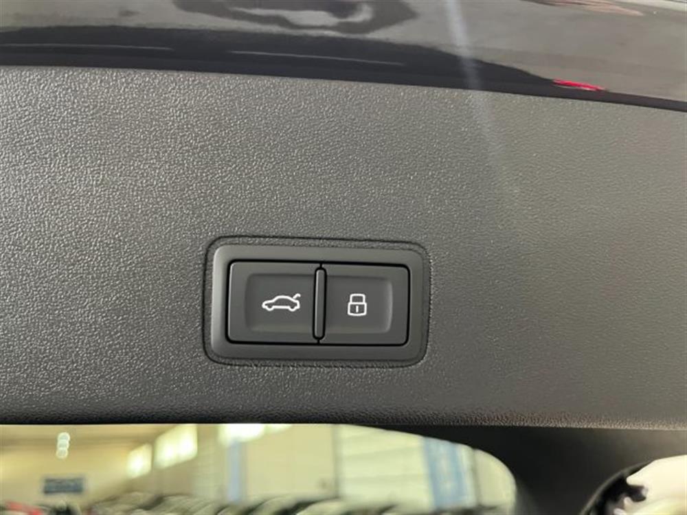 Q3 Q3 SPB Sportback TDI S