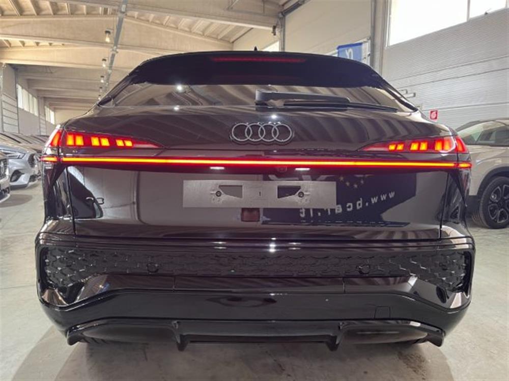 Q3 Q3 SPB Sportback TDI S