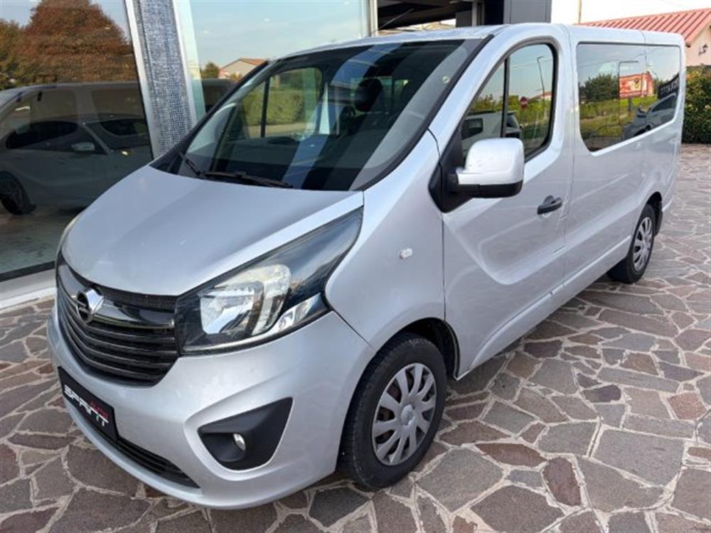 Vivaro Vivaro PULMINO 9 POSTI 1.6