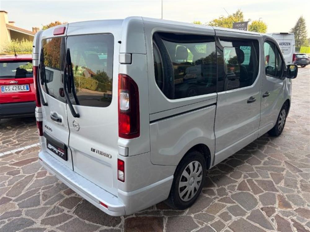 Vivaro Vivaro PULMINO 9 POSTI 1.6
