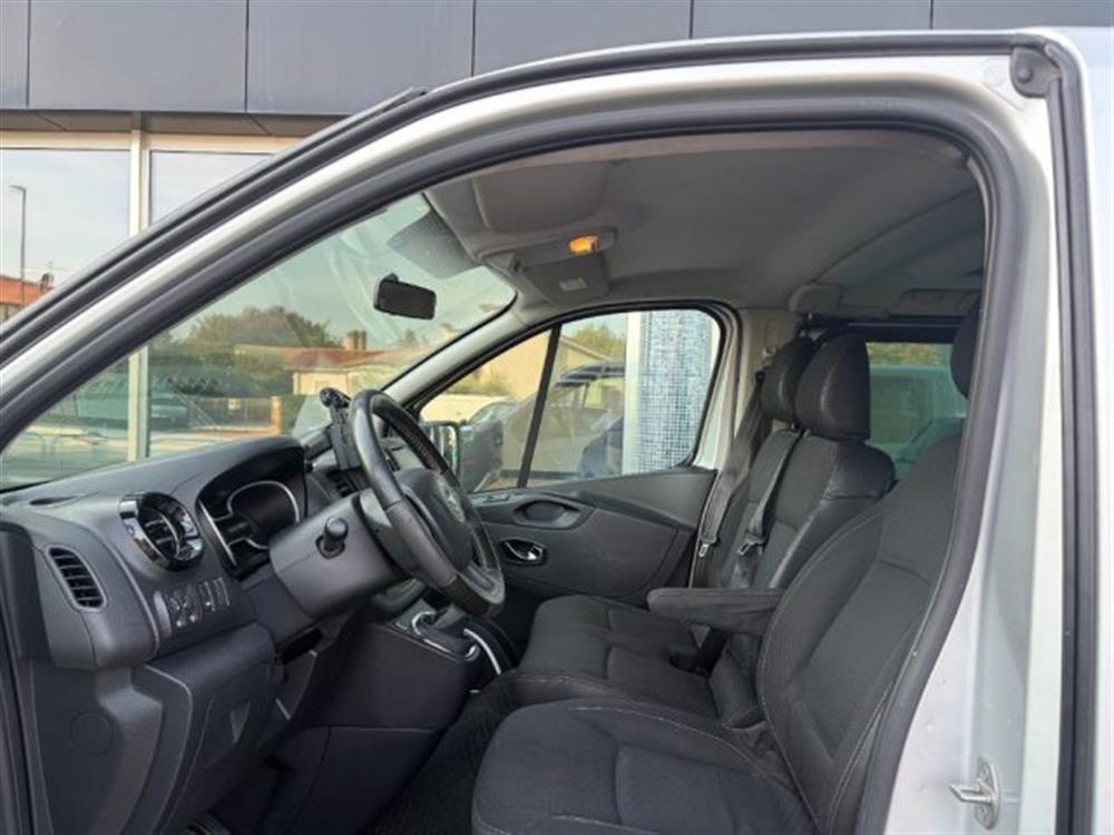 Vivaro Vivaro PULMINO 9 POSTI 1.6