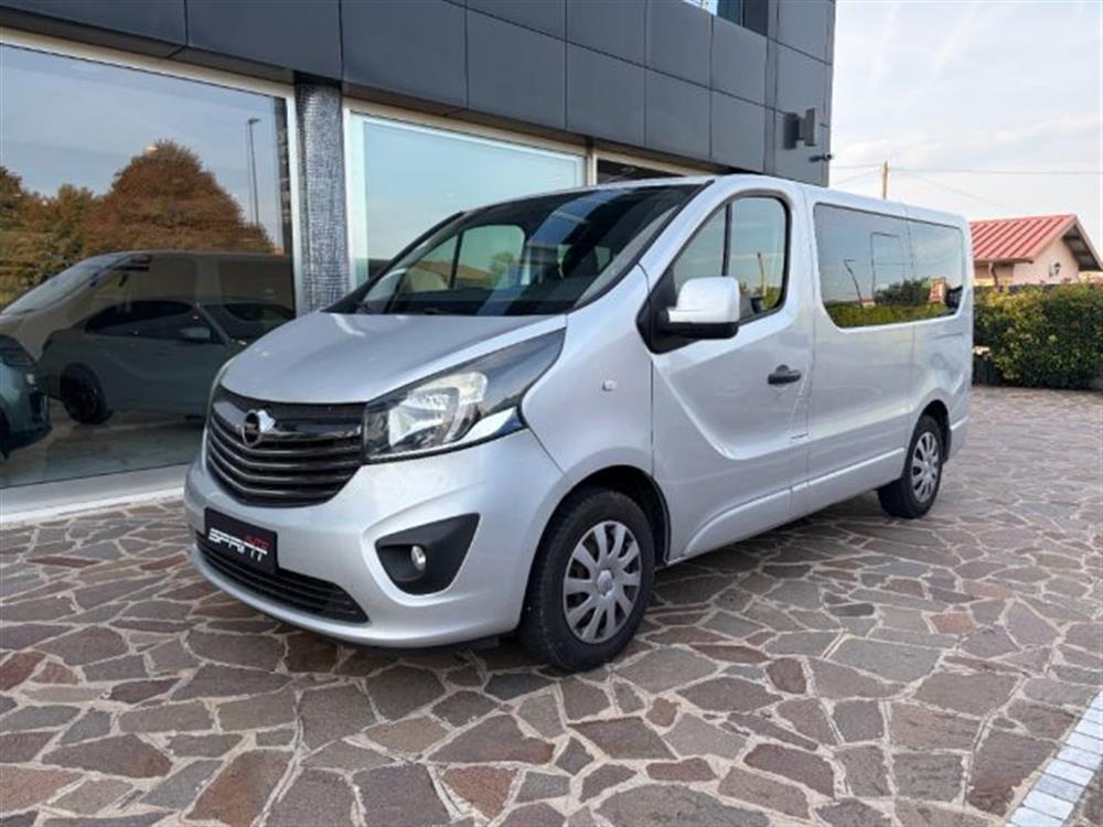 Vivaro Vivaro PULMINO 9 POSTI 1.6