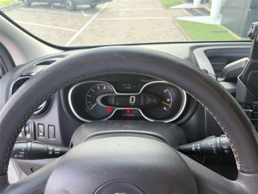 Vivaro Vivaro PULMINO 9 POSTI 1.6