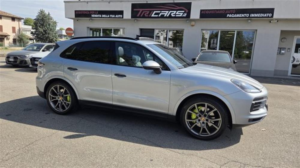Cayenne Cayenne 3.0 V6 E-Hybrid PERM