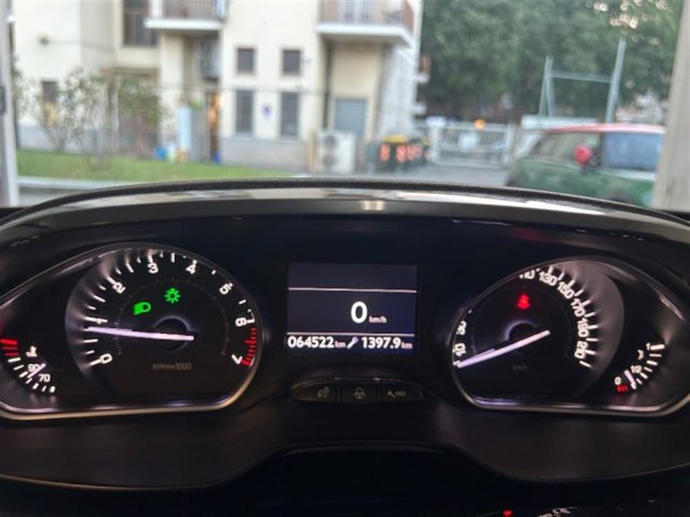 208 208 1° serie 1.2 VTi 82