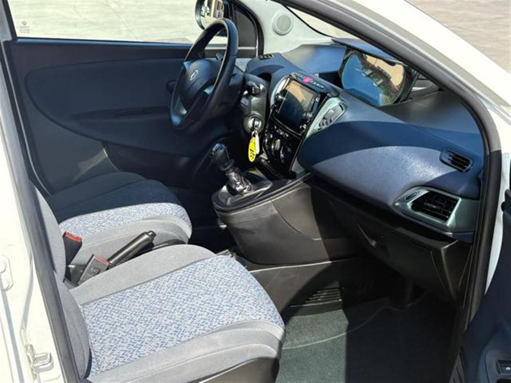 Ypsilon Ypsilon 1.0 FireFly 5 porte