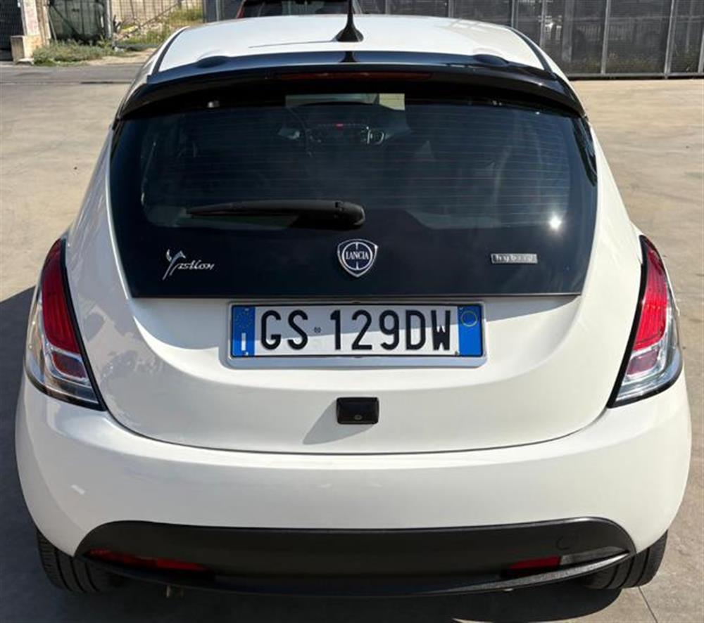 Ypsilon Ypsilon 1.0 FireFly 5 porte