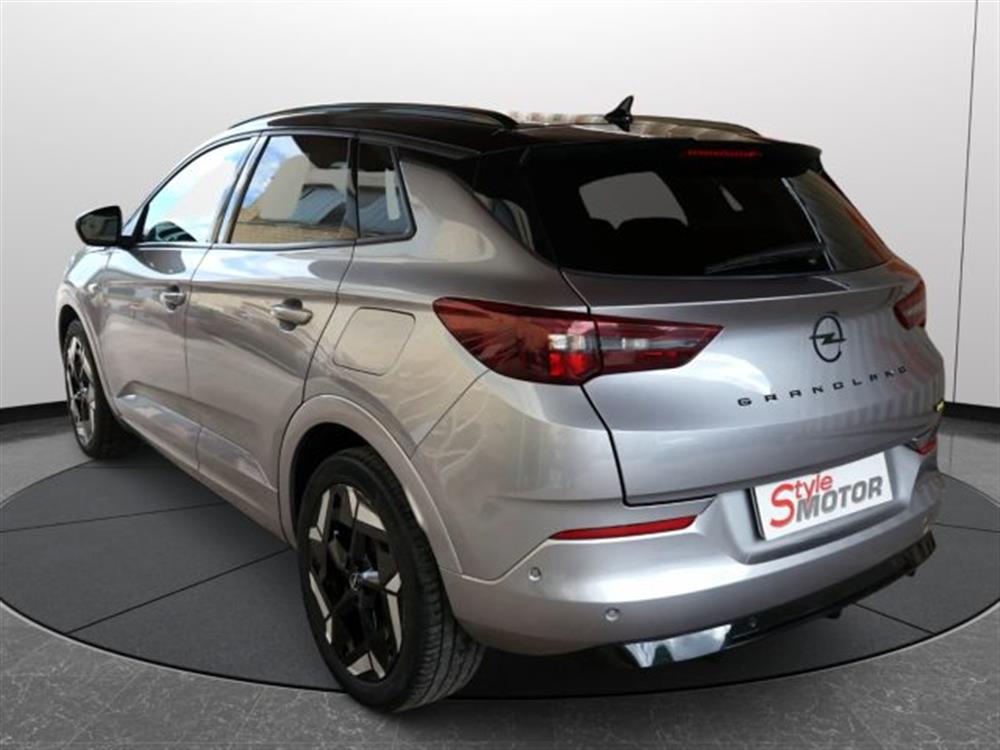 Grandland Grandland 1.6 PHEV 300 aut. AW