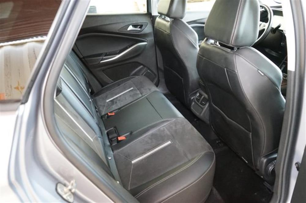 Grandland Grandland 1.6 PHEV 300 aut. AW