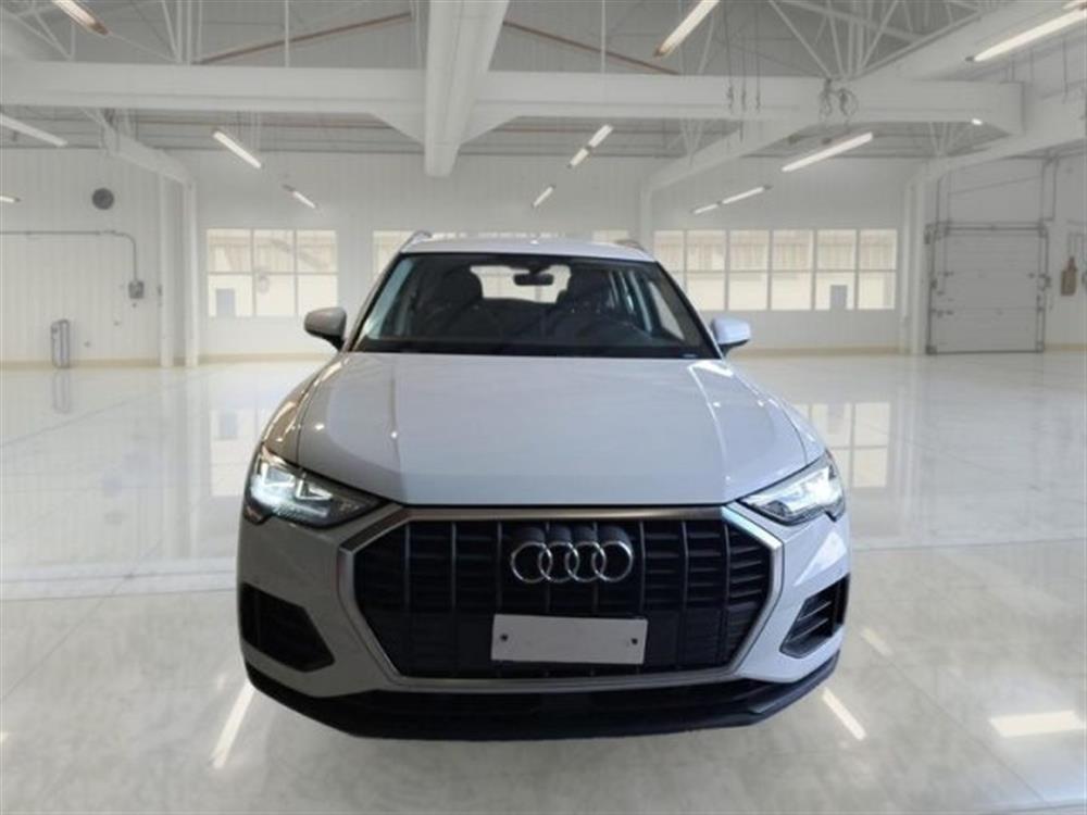 Q3 Q3 35 TDI S tronic Busi