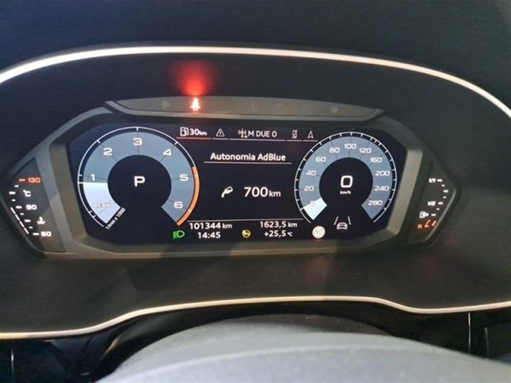 Q3 Q3 35 TDI S tronic Busi
