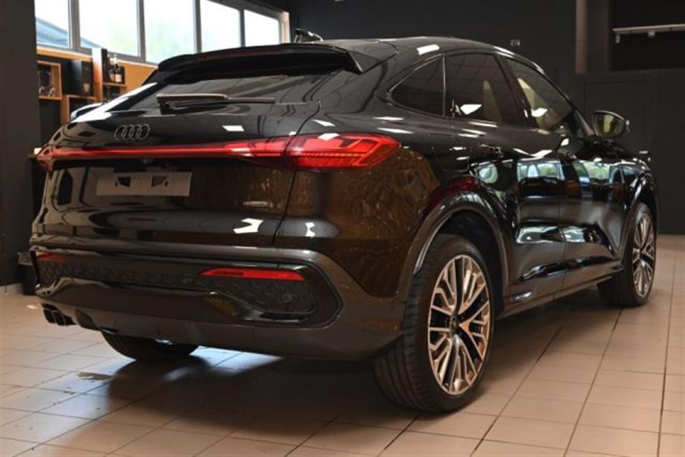 Q5 Q5 NEW SPB S-LINE ED.TD
