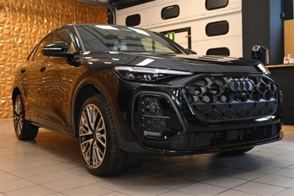 Q5 Q5 NEW SPB S-LINE ED.TD